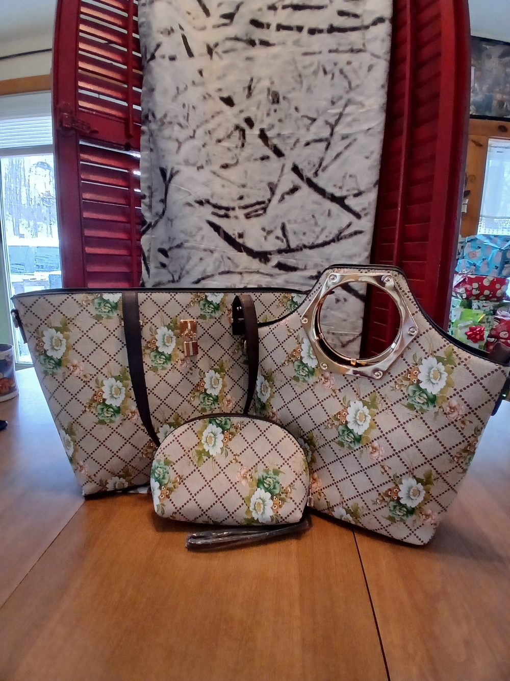 Floral Quilted Tote and Satchel Bag Set in Cream and Green